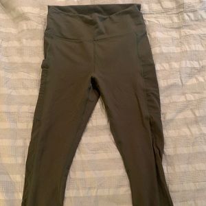 Fabletics crop leggings